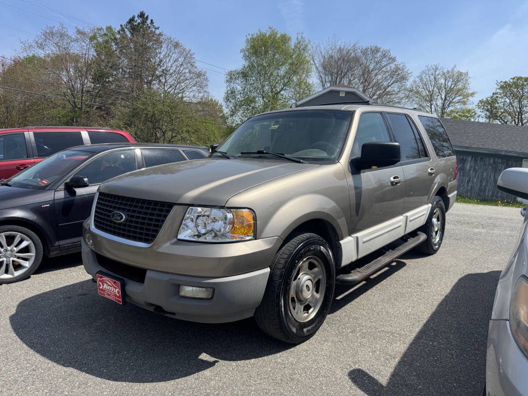 2003 Ford Expedition's photo